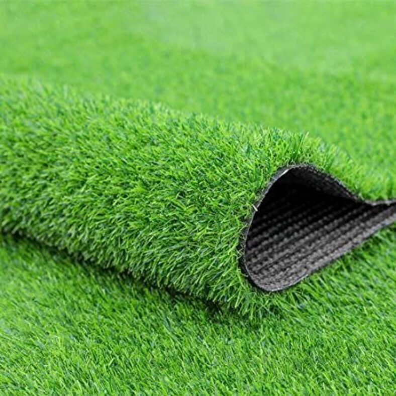 Installing turf in hot climates requires expansion space to prevent wrinkles.